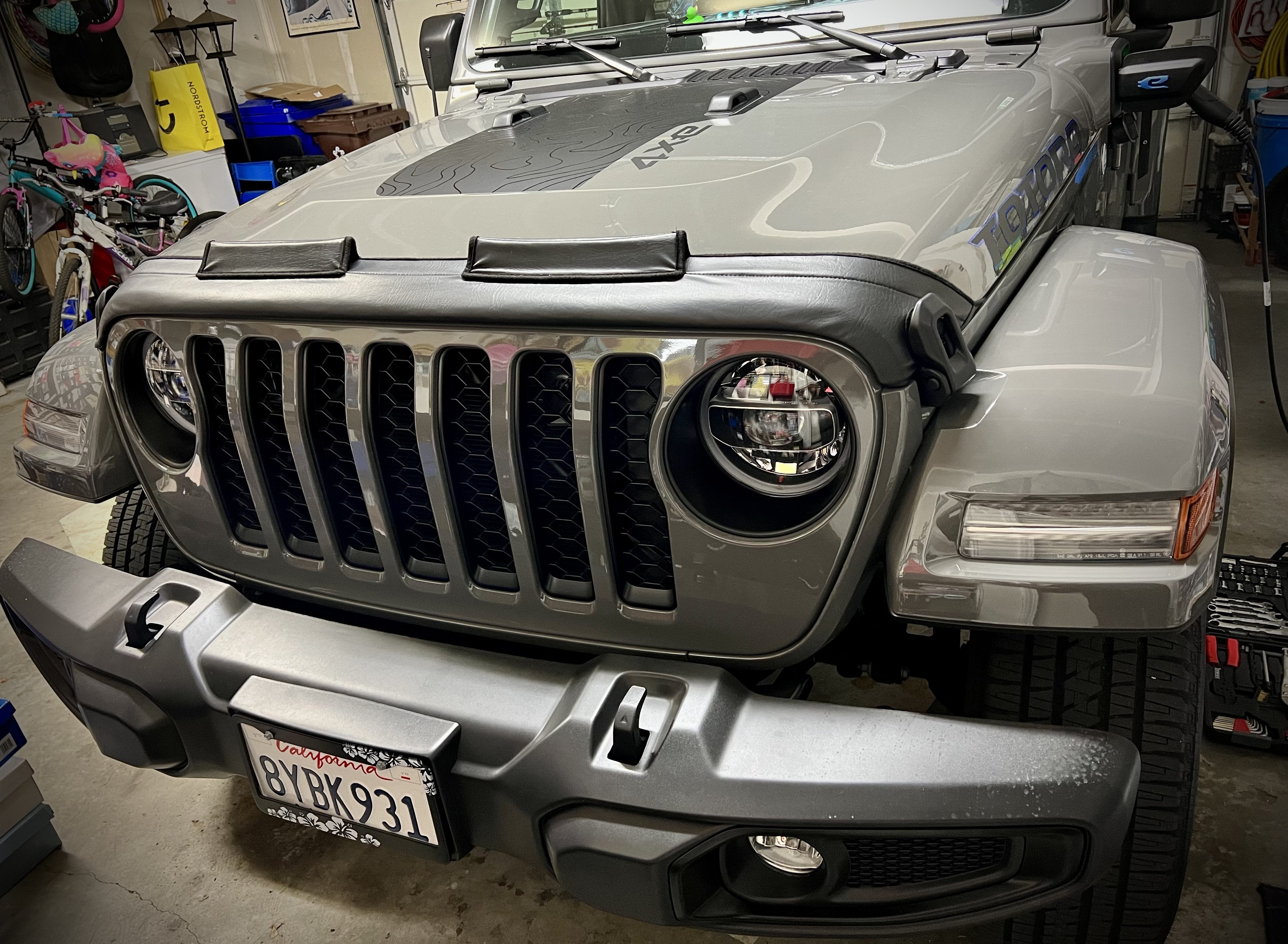 Black Grill Inserts On Sahara | Page 2 | Jeep Wrangler 4xe Forum