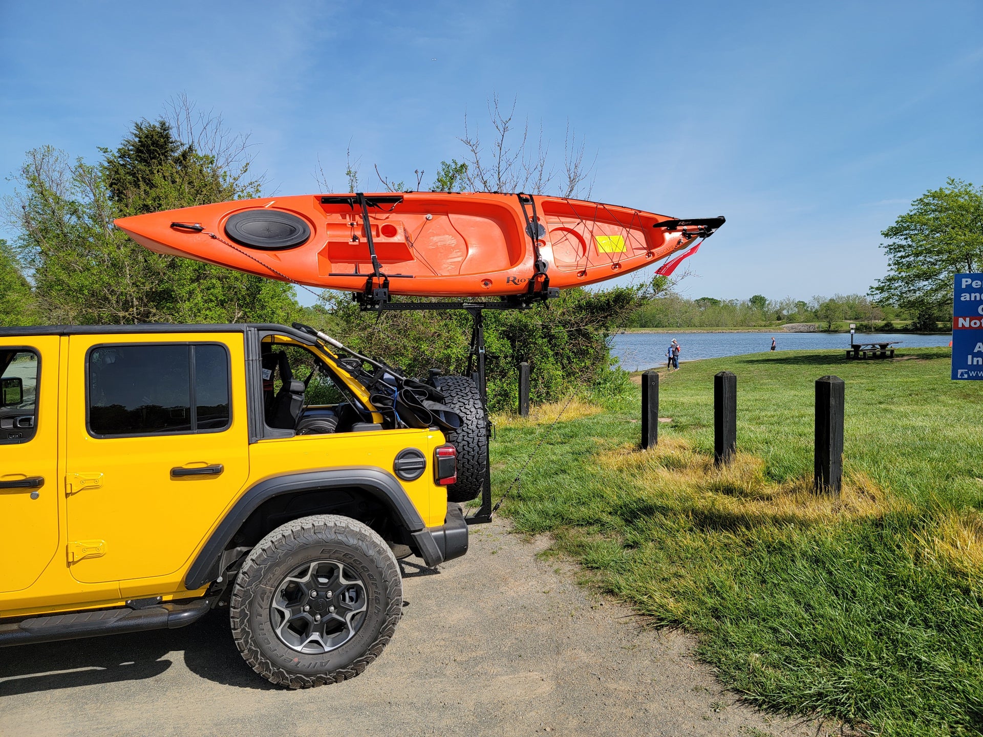 Transporting kayaks | Jeep Wrangler 4xe Forum